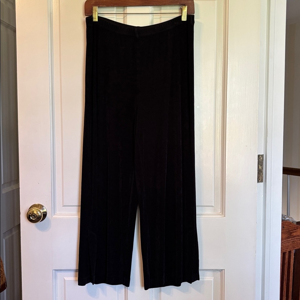 Chico's Travelers Cropped Pants